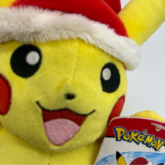 Pokemon Pikachu Holiday Plush 10" with tags used 2019 WCT WICKED COOL TAG - Picture 11 of 14